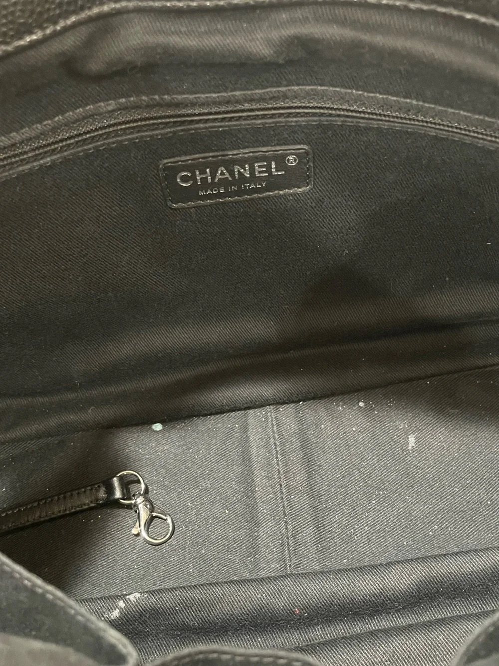 CHANEL Black Quilted Caviar Leather Shoulder Bag with CC Logo